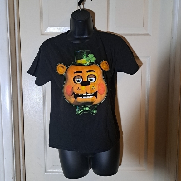 Five Nights at Freddy's kids large T-shirt size L 5/$25 - Picture 1 of 6